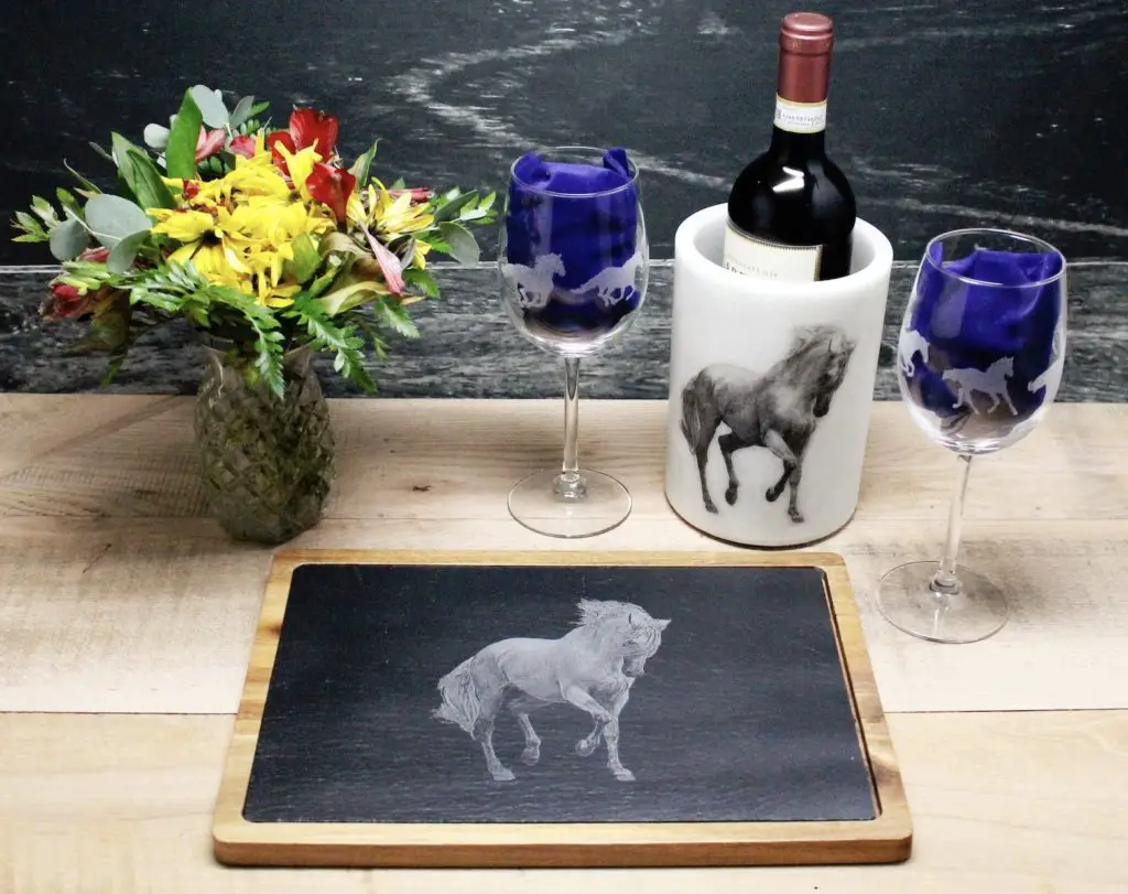 etched horse wine set